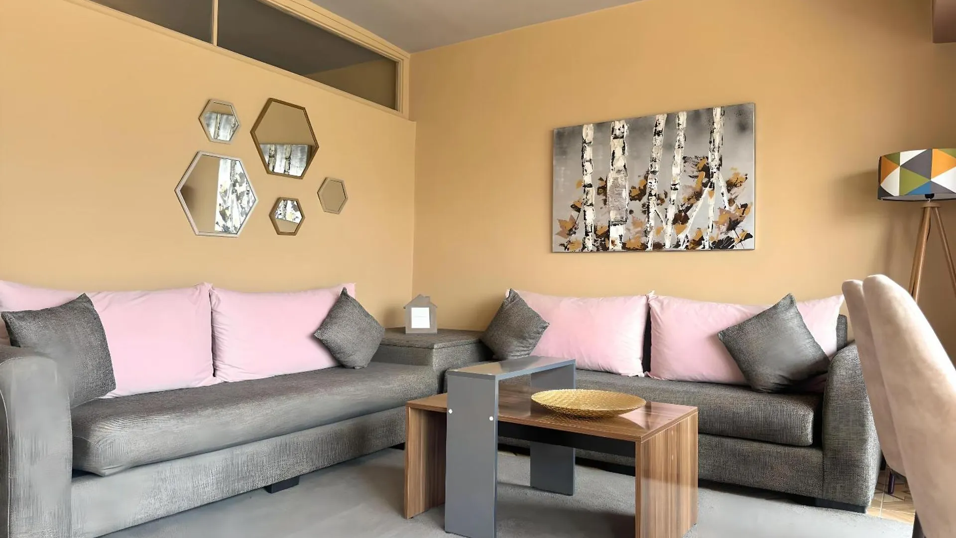 Cosy Appartement Au Super Centre Ville Avec Vue Partielle Sur Le Parc Agadir 0*,  Maroko